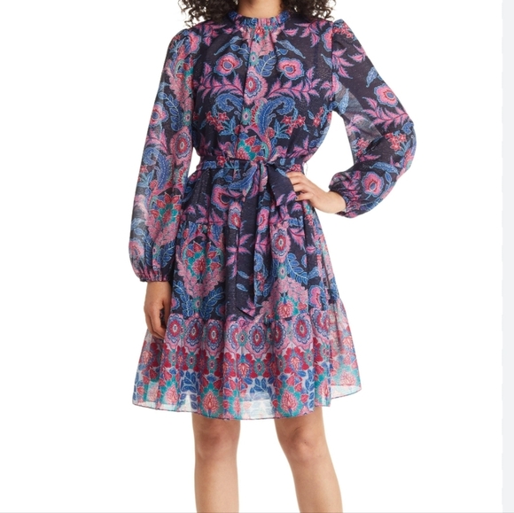 Metallic Paisley Ruffle Long Sleeve....Size 4 - Picture 1 of 9